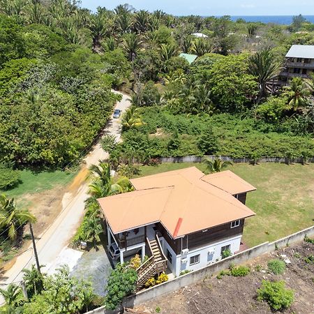 Wescot Villas Roatan ويست ايند المظهر الخارجي الصورة