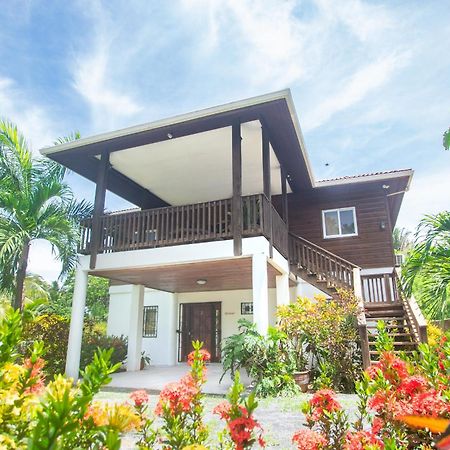 Wescot Villas Roatan ويست ايند المظهر الخارجي الصورة