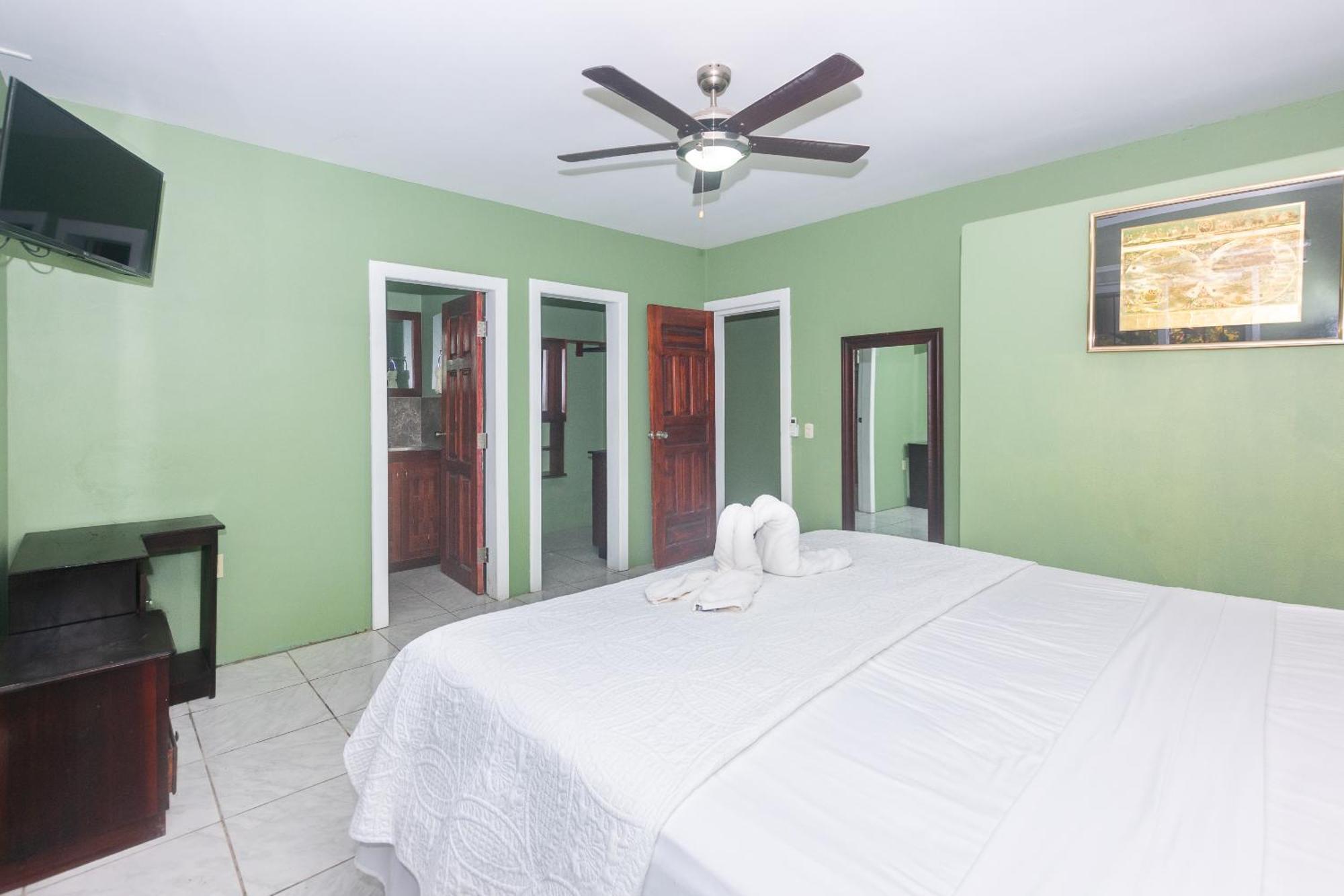 Wescot Villas Roatan ويست ايند المظهر الخارجي الصورة