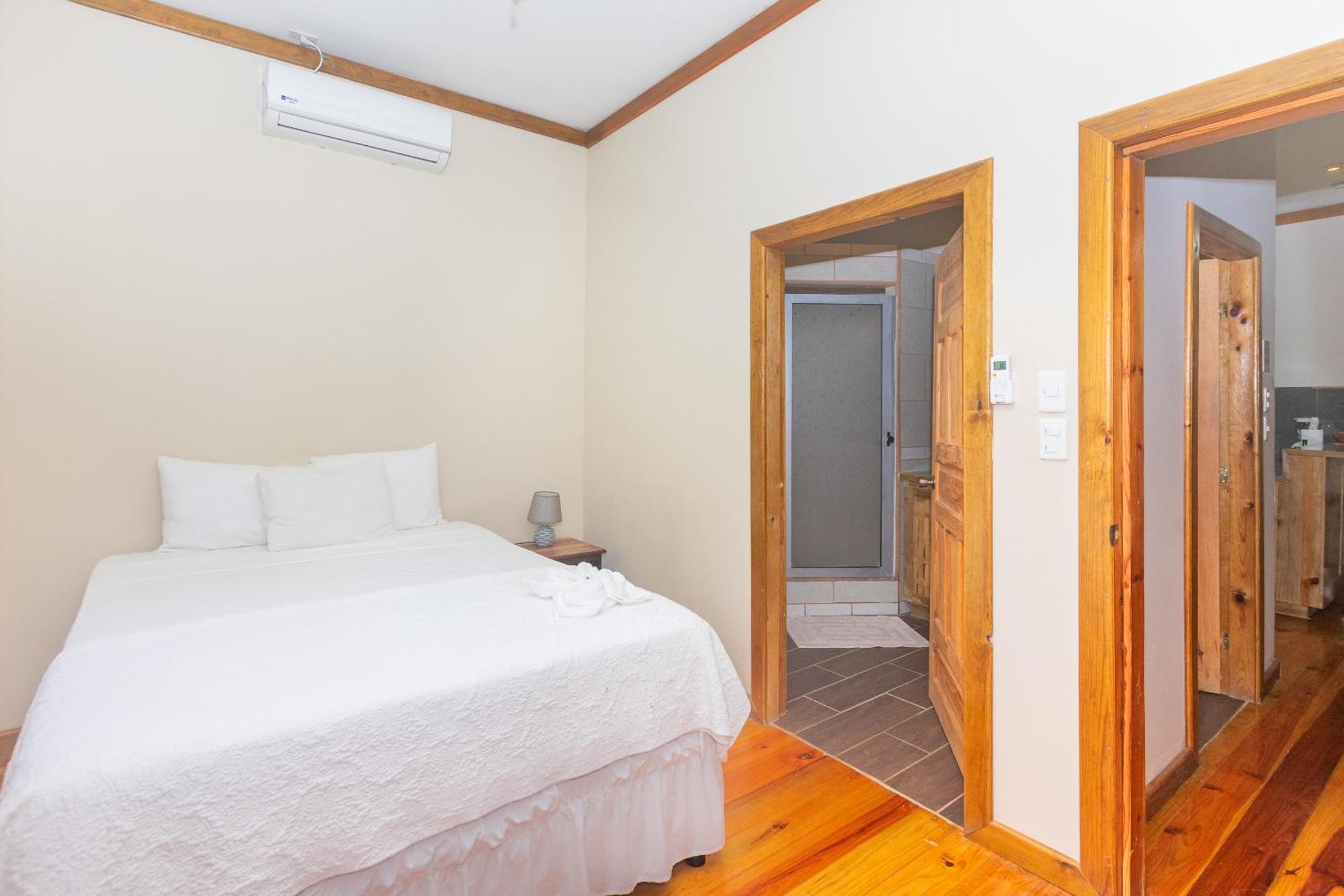 Wescot Villas Roatan ويست ايند المظهر الخارجي الصورة