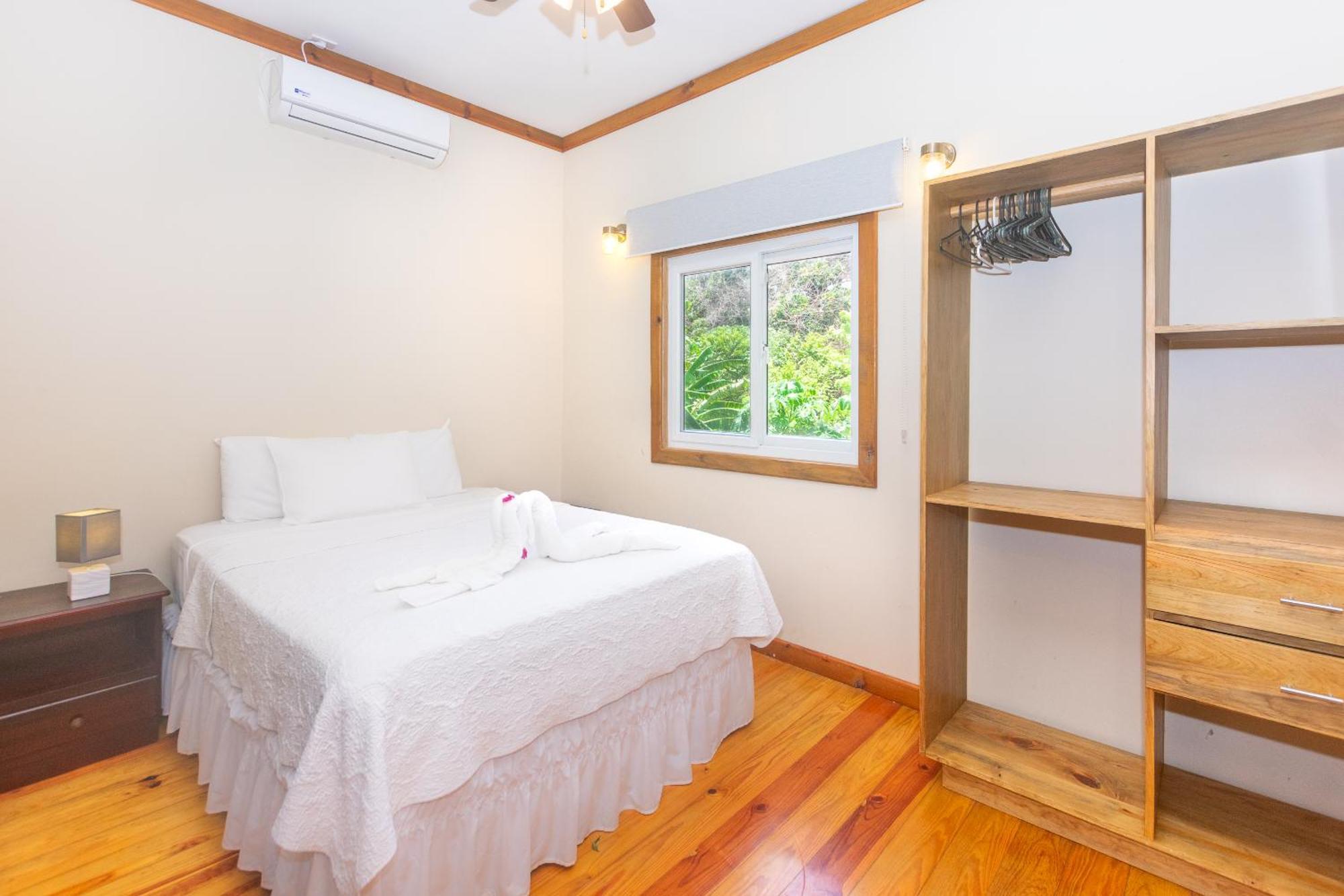Wescot Villas Roatan ويست ايند المظهر الخارجي الصورة