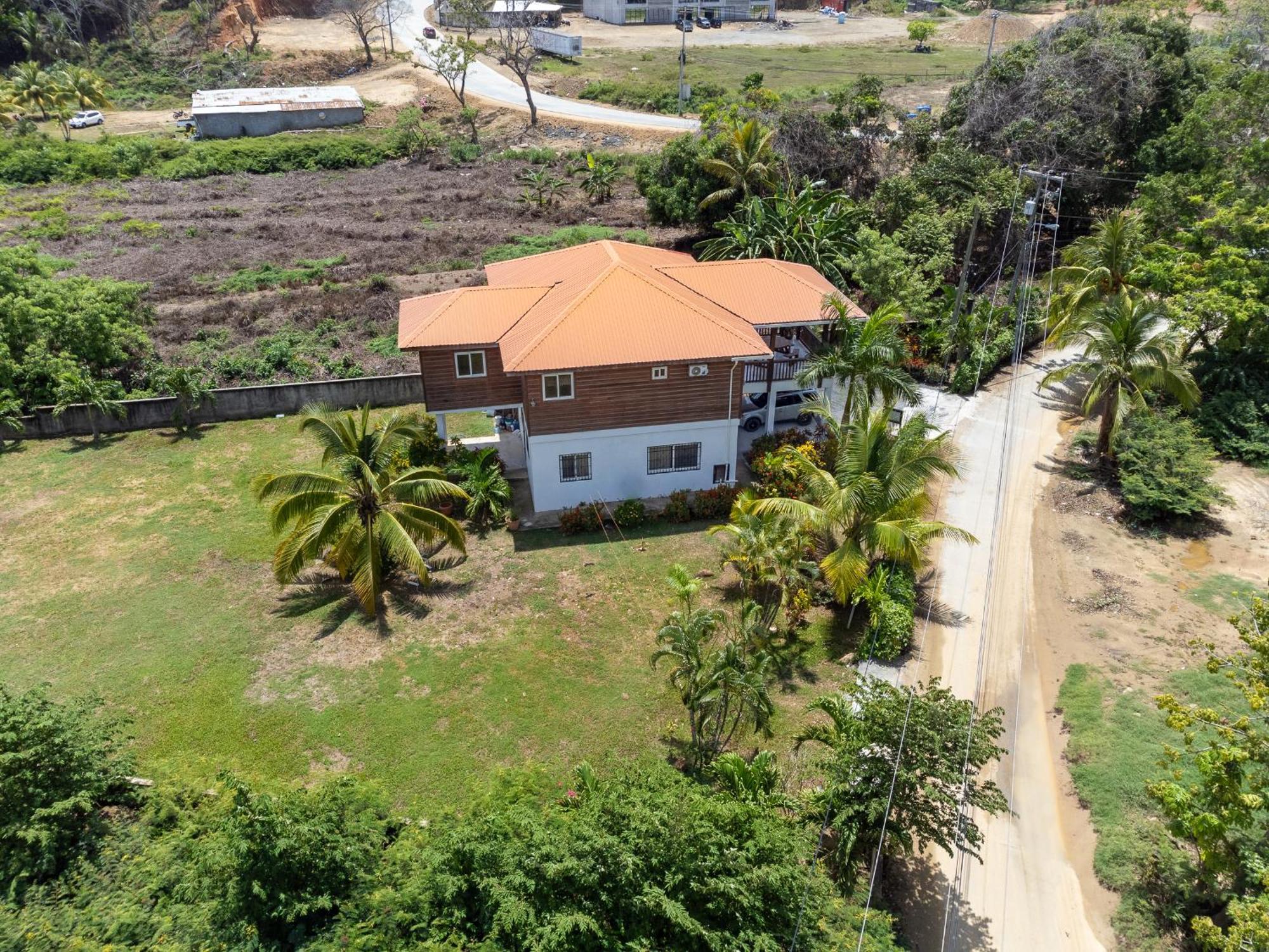 Wescot Villas Roatan ويست ايند المظهر الخارجي الصورة